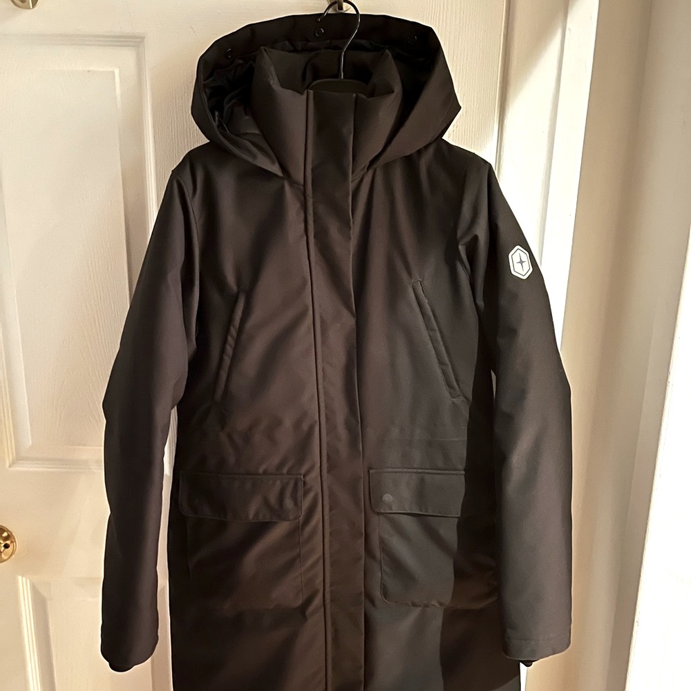 Quartz Co. Goose Down Long Winter Jacket (removable fur) (VERY GOOD CONDITION)